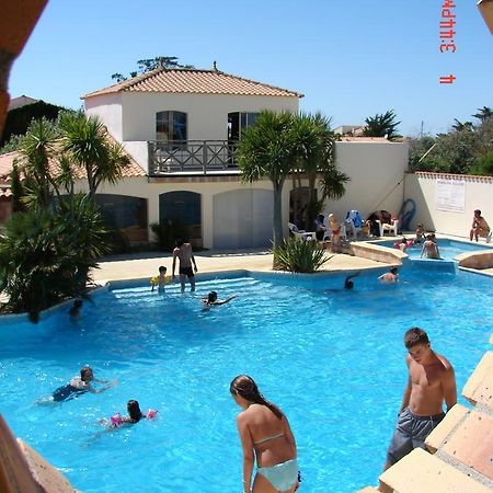 Camping Barataud Saint-Denis-dʼOléron Exteriér fotografie