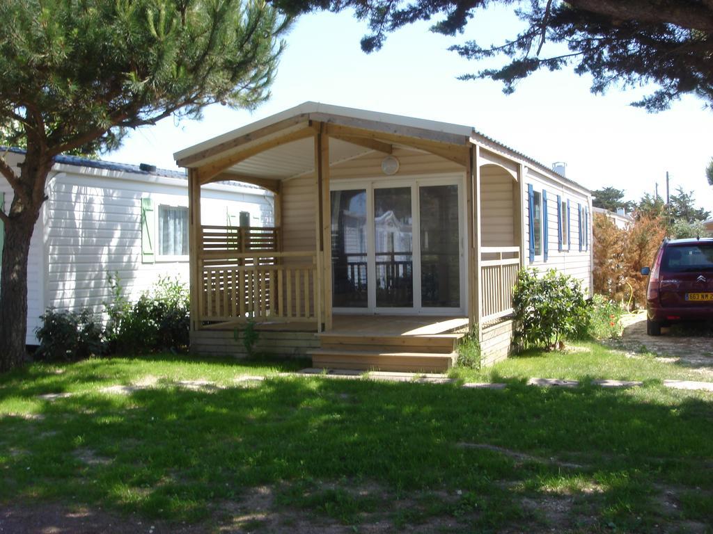 Camping Barataud Saint-Denis-dʼOléron Exteriér fotografie
