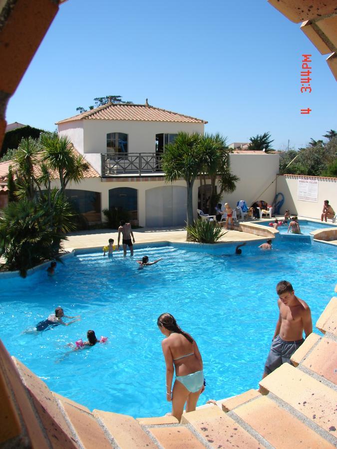 Camping Barataud Saint-Denis-dʼOléron Exteriér fotografie